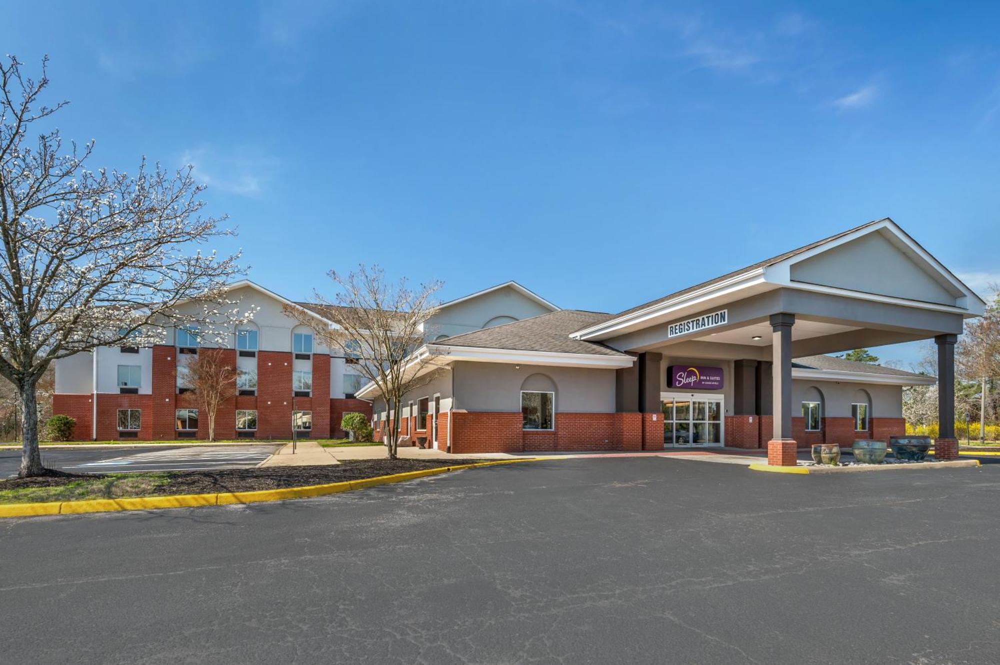 Sleep Inn & Suites Newport News Exterior photo